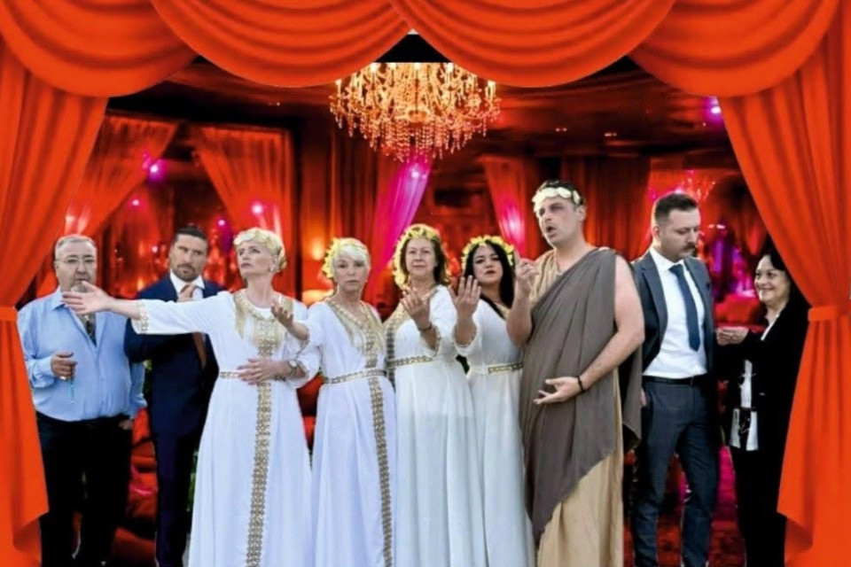 23 ΑΥΓΟΥΣΤΟΥ ΣΤΟ ΚΙΝΗΜΑΤΟΘΕΑΤΡΟ ΡΕΝΑ ΒΛΑΧΟΠΟΥΛΟΥ