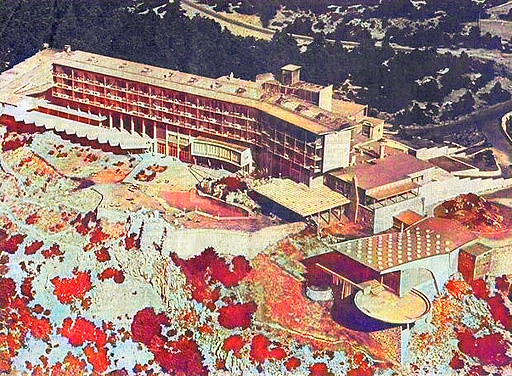 Η  "ΙΣΤΟΡΙΑ" ΤΟΥ ΜΟΝ ΠΑΡΝΕΣ