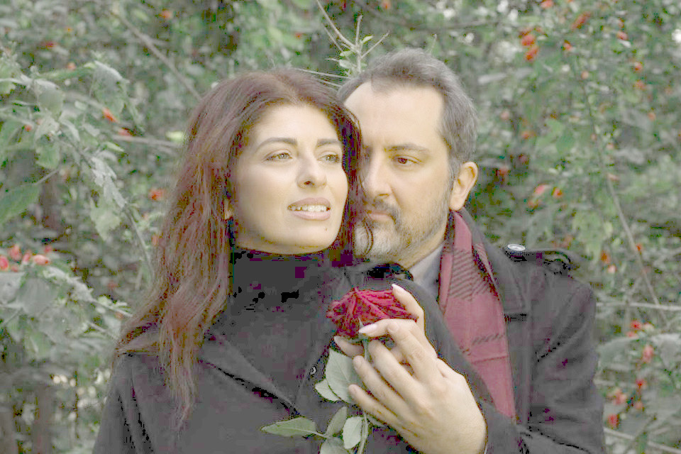 9 ΑΠΡΙΛΙΟΥ ΣΤΗ ΘΕΑΤΡΙΚΗ ΣΚΗΝΗ BRECHT