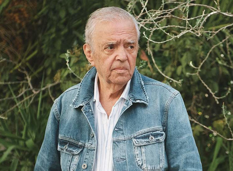 ΣΤΑΥΡΟΣ ΤΣΙΩΛΗΣ